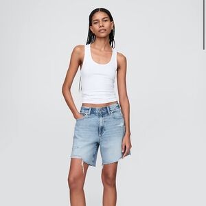GAP 8” mid rise 90s loose denim Bermuda Shorts